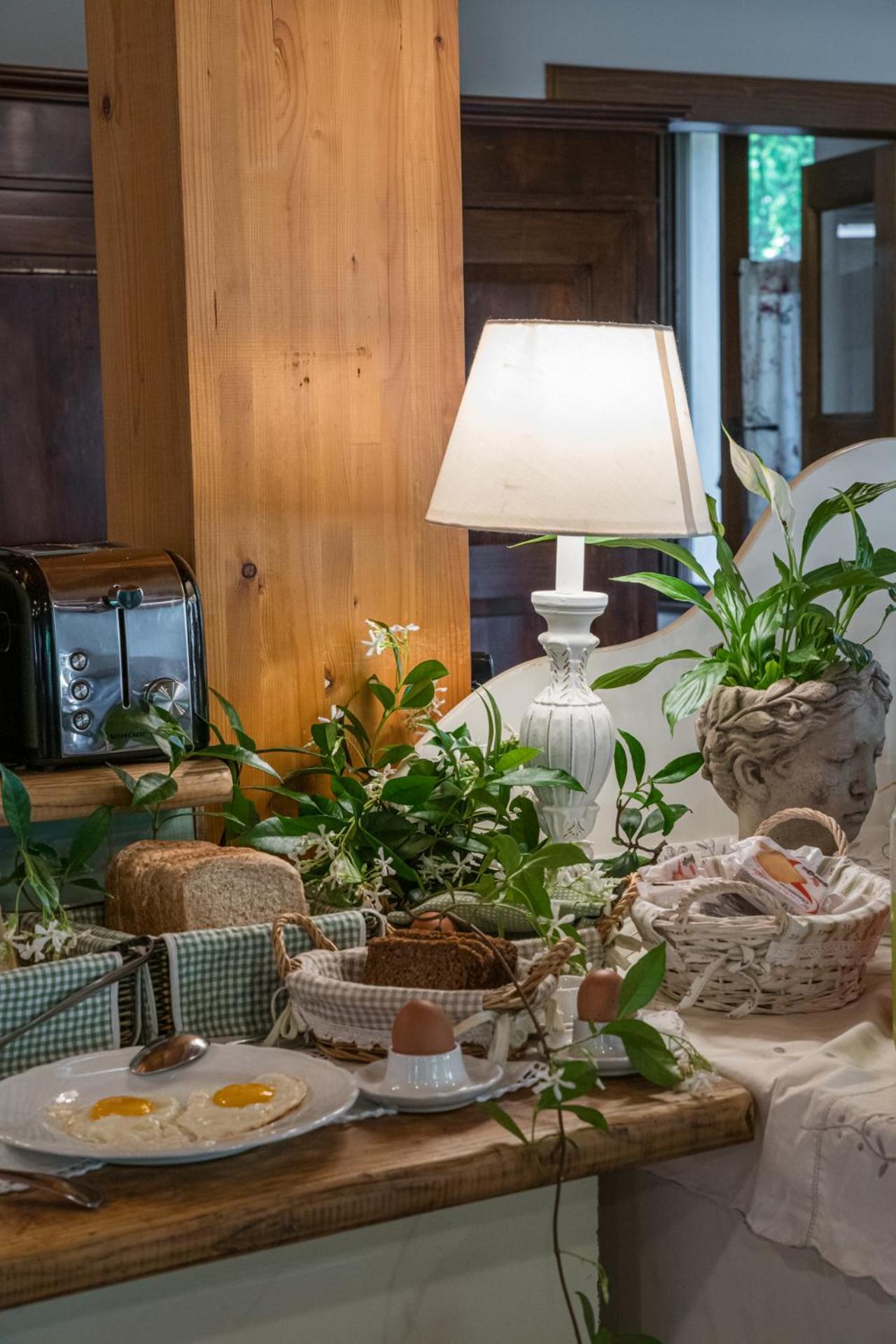 Agriturismo Corte Morandini 발레지오술민쵸 외부 사진